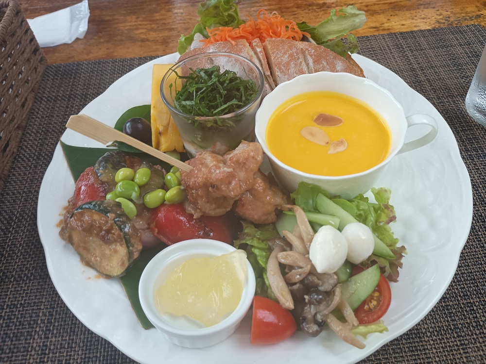 ジャボチカバ農園ランチ